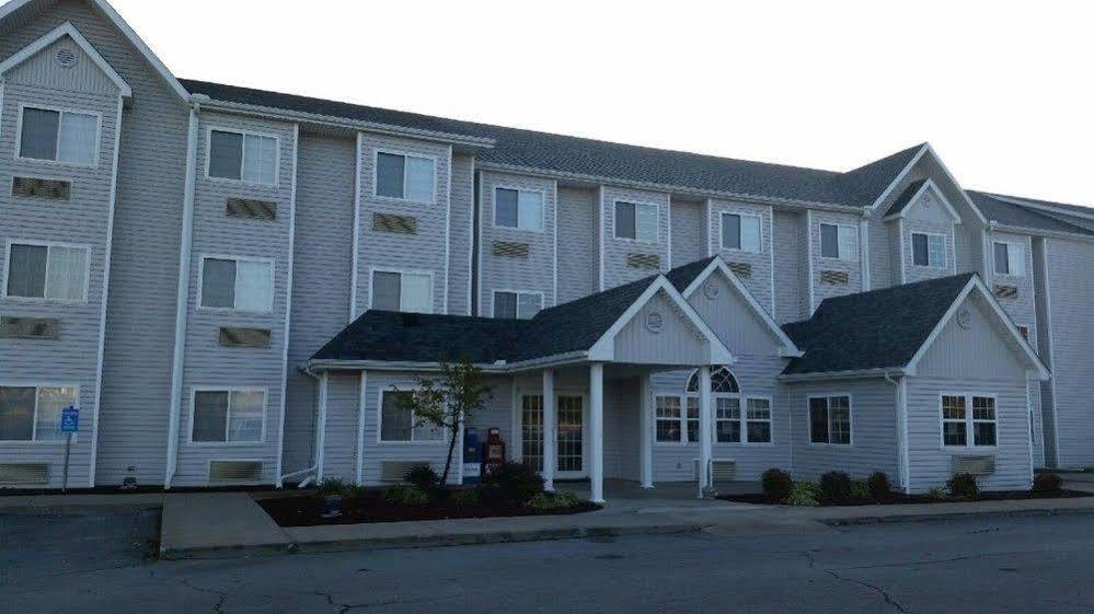 Travelodge By Wyndham Fort Scott Exterior photo
